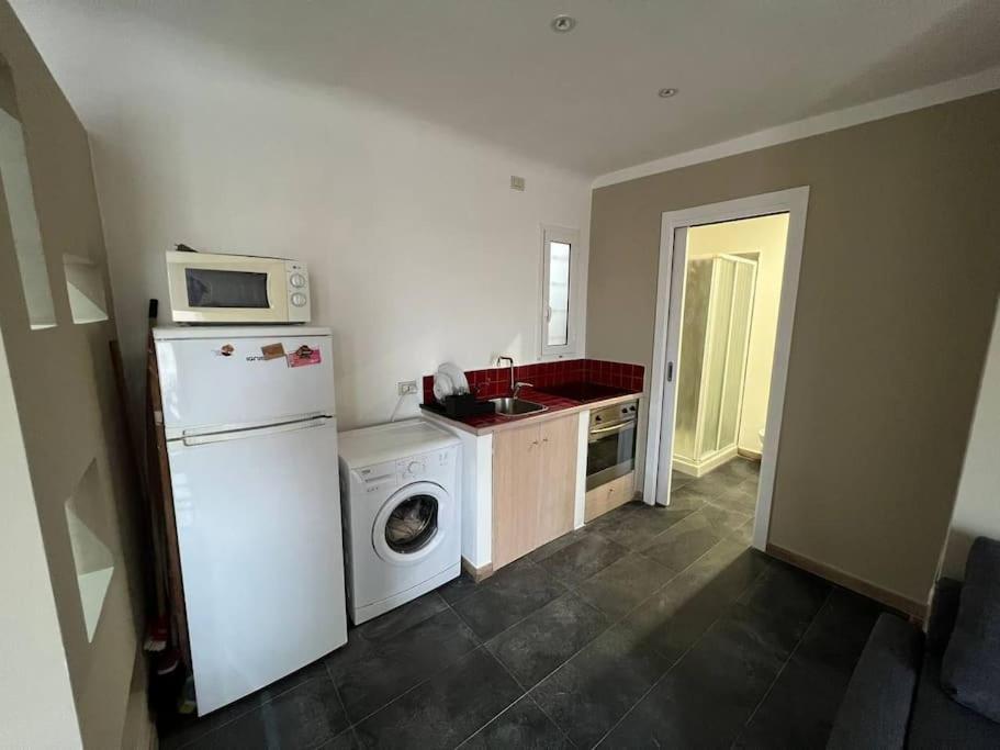 A Flat With A View In The Heart Of The Old Town Apartman Bari Kültér fotó